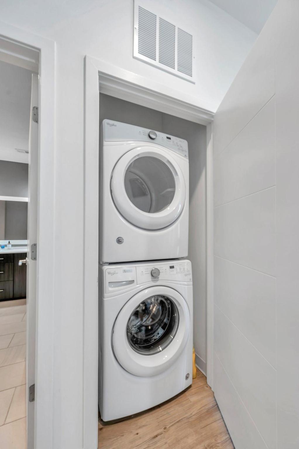Luxury 1 Bedroom With Den Downtown Tampa Apt - City Views, Rooftop Pool, Workspace Extérieur photo