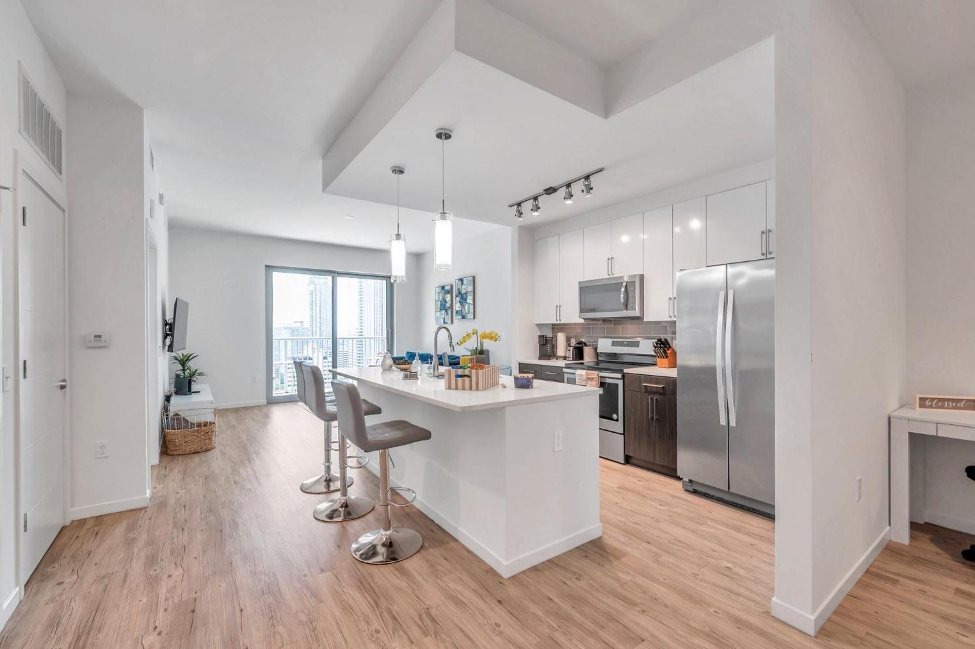 Luxury 1 Bedroom With Den Downtown Tampa Apt - City Views, Rooftop Pool, Workspace Extérieur photo