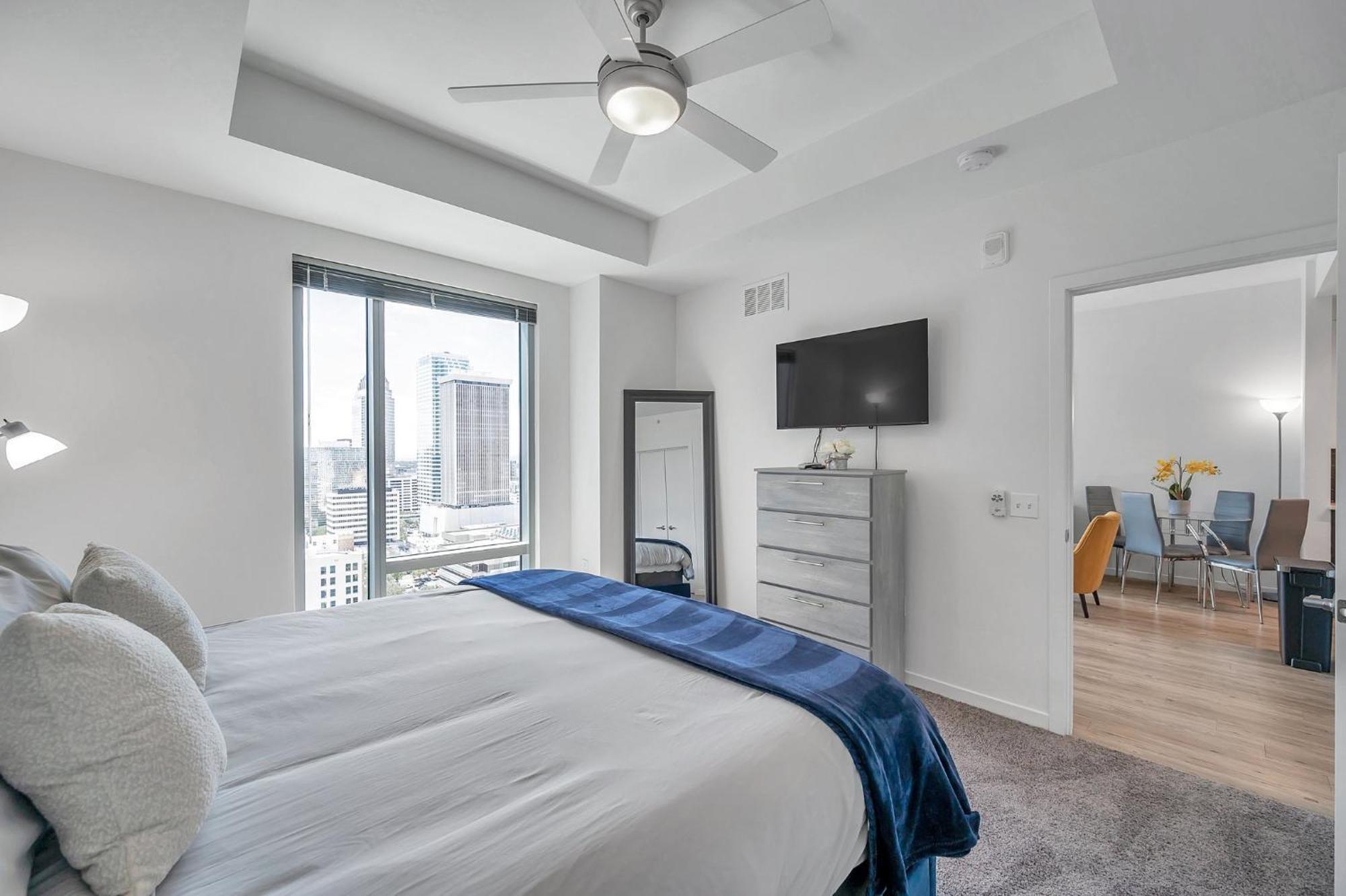 Luxury 1 Bedroom With Den Downtown Tampa Apt - City Views, Rooftop Pool, Workspace Extérieur photo